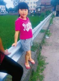 广东一女子7岁长瘤不长高 21岁仍孩童模样(图)