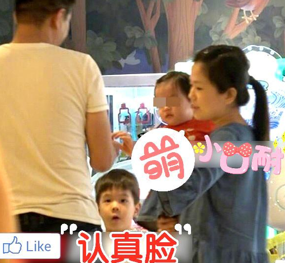 杜江霍思燕小女儿曝光 网友为妹妹的名字操碎心