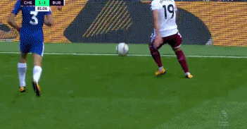 史上最"脏"蓝军6场狂吃4红牌 孔蒂才是"狂躁症"? 史上最"脏"蓝军6场狂吃4红牌 孔蒂才是"狂躁症"?