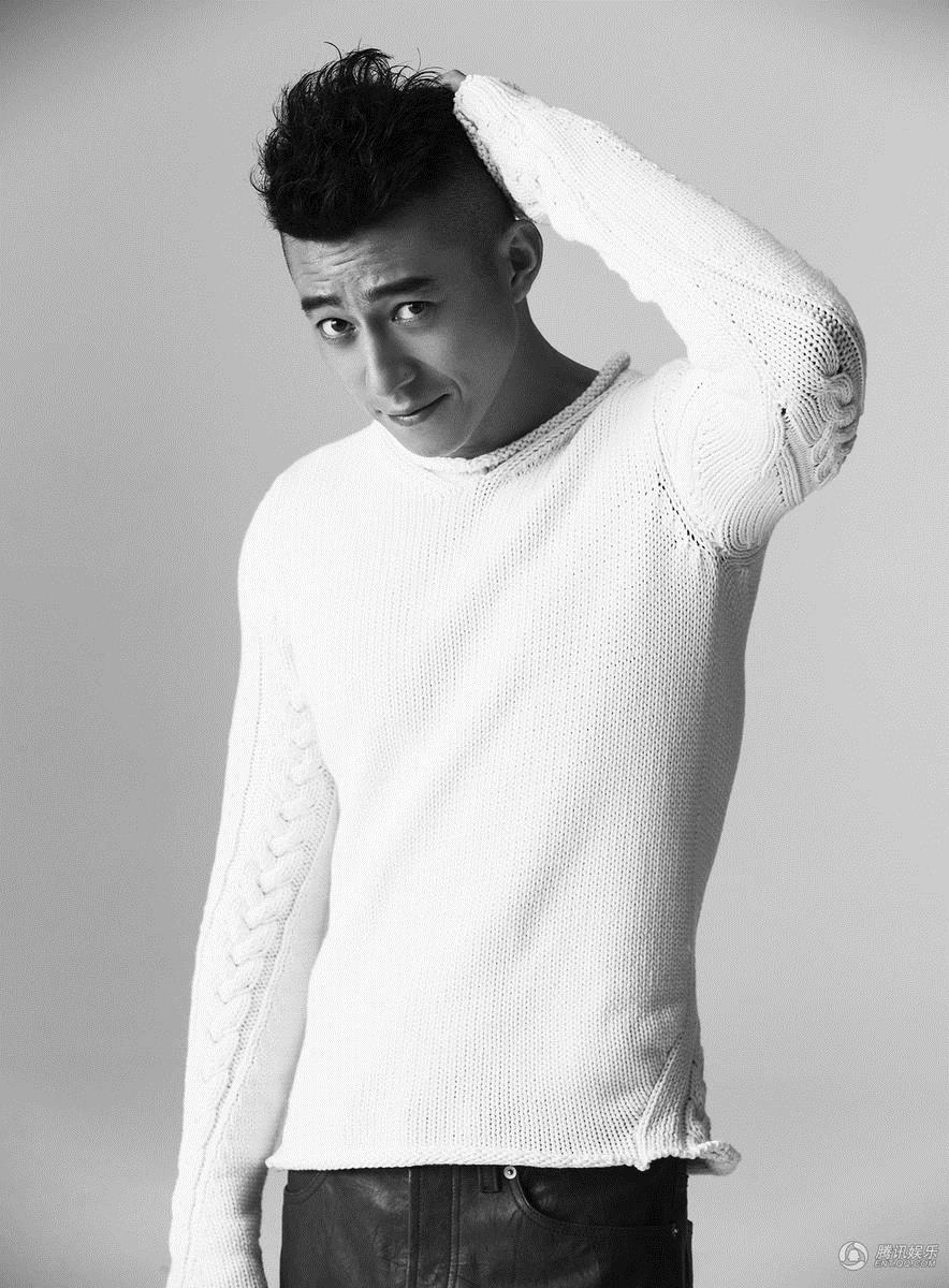 鲁诺初秋写真曝光 深邃五官上演侧颜杀