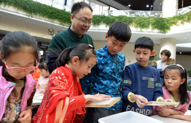 長春市圖書館為市民舉辦迎新春系列活動