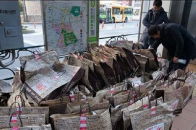 日本百貨公司新年開店推福袋 中國遊客搶購(圖)