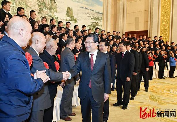 河北省離退休幹部先進集體和先進個人表彰大會舉行