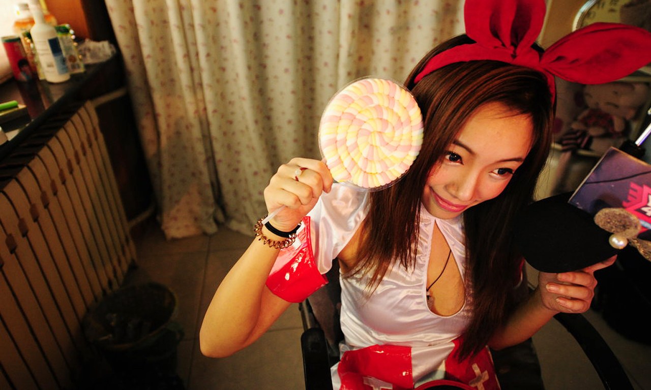 电竞女主播才是白富美：高颜值+年入千万