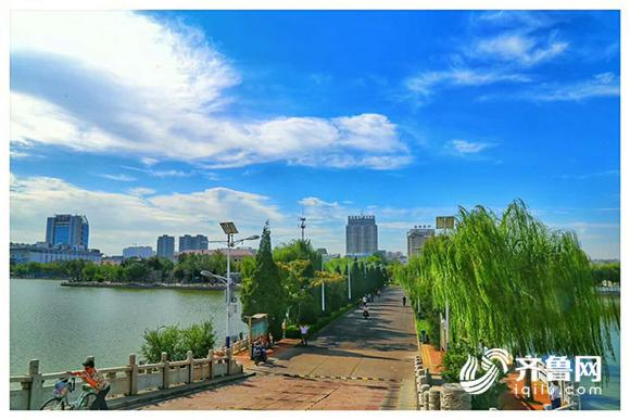 【旅遊-文字列表】10秒延時攝影記錄德州秋日日出最美瞬間 【旅遊-文字列表】10秒延時攝影記錄德州秋日日出最美瞬間