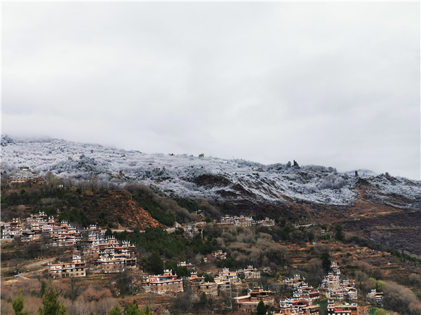 美人谷丹巴半是春色半是雪_fororder_2、丹巴半是春色半是雪