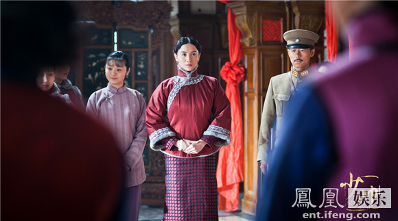 《少帅》再曝剧照 柳岩饰演文章表嫂