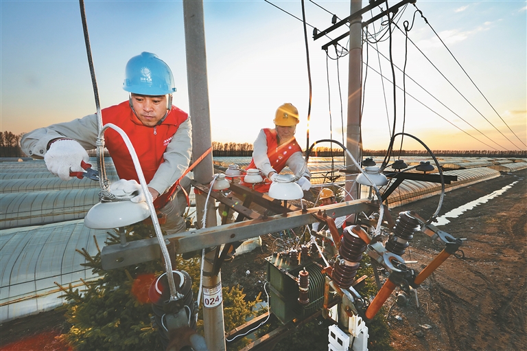 补齐电网短板 让美丽乡村“电力十足”