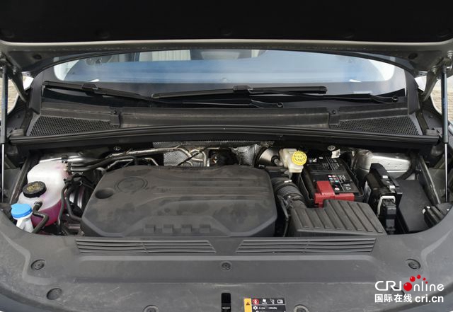 汽车频道【要闻列表】“陆地驾驶舱”起售18.88万