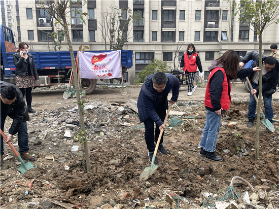 南京市下庙社区开展“栽树忙一天，利益得百年”植树节主题活动_fororder_3