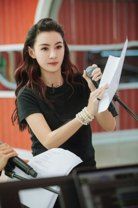 《乘风破浪的姐姐2》张柏芝接受特训 带伤坚持训练