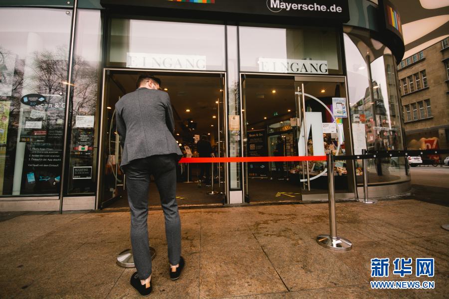 Berlin Jerman Bersyarat Buka Toko_fororder_o4