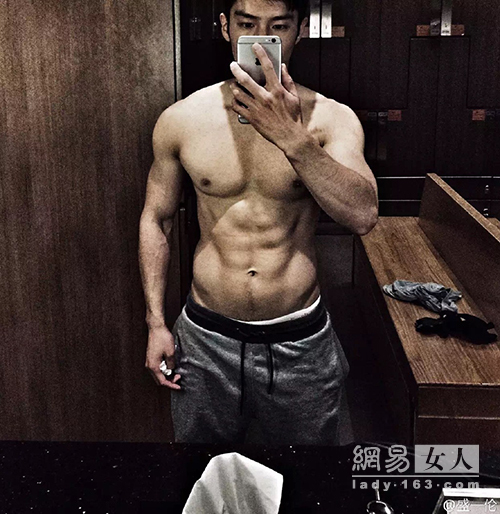 《太子妃》盛一伦高颜值圈粉 盛一伦模特出身肌肉茁壮