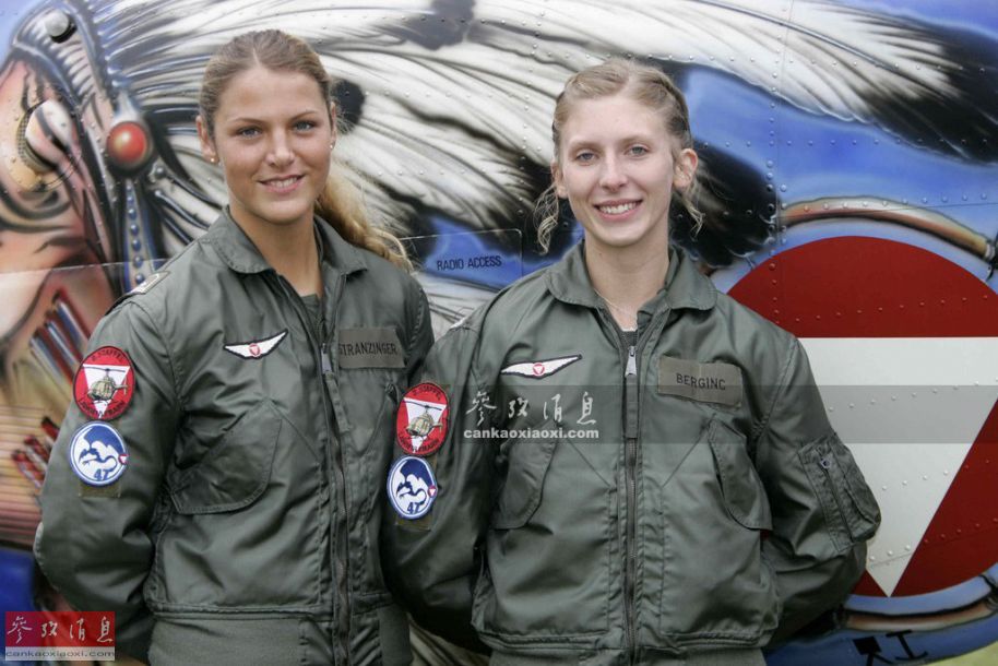 奥地利女兵图片