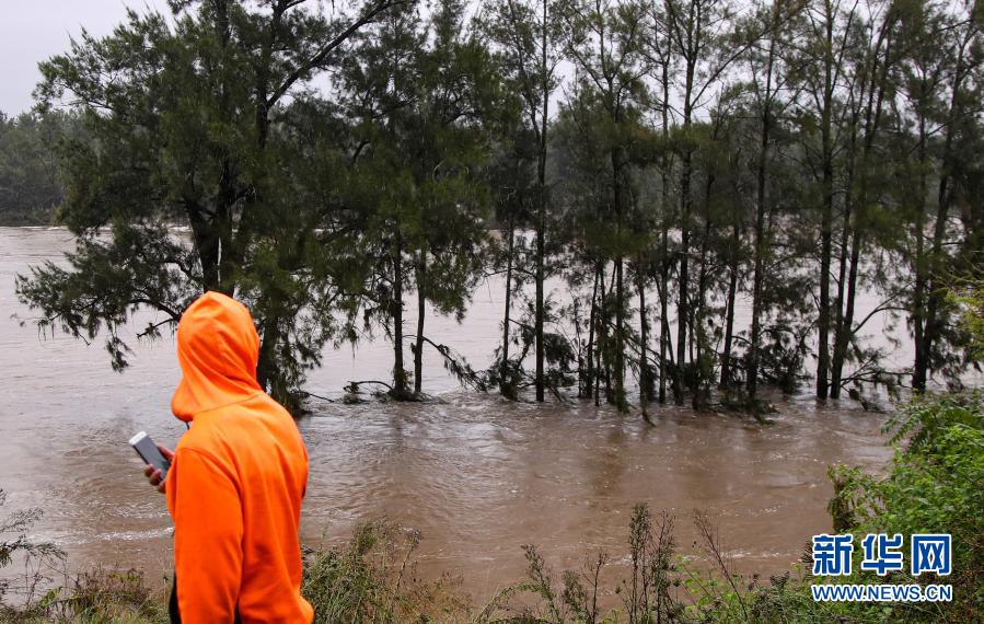 Bencana Air Terjadi di Wales Selatan Australia_fororder_w6