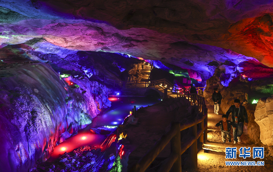 Gua Jiushan, Fengyang, Anhui Yang Terposona_fororder_d8