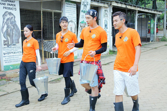 《一起出发》兄弟团情史大公开 神秘婚礼上演