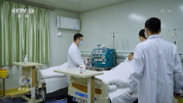 焦点访谈丨用实际行动诠释新时代的雷锋精神