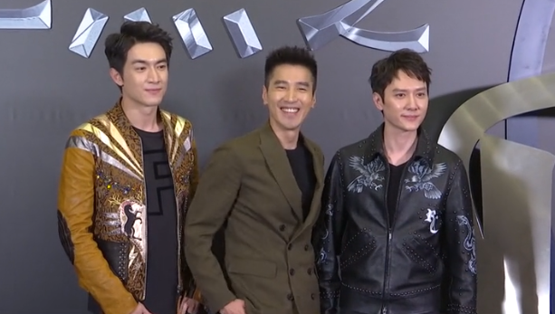 冯绍峰如此回应与赵丽颖恋情 林更新赵又廷笑了_娱乐_腾讯网