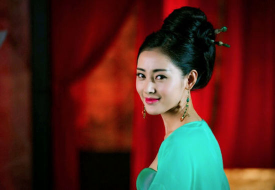 太子妃张天爱成新“国民老公” 一日吸粉25万