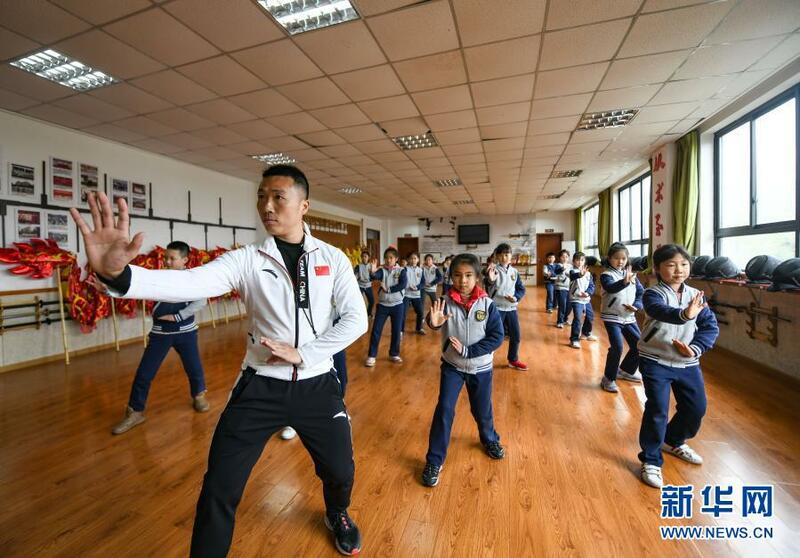An shigar da wasan Kung Fu a cikin kwas na makarantar firamare ta Chengdu_fororder_1127217159_16158758386881n