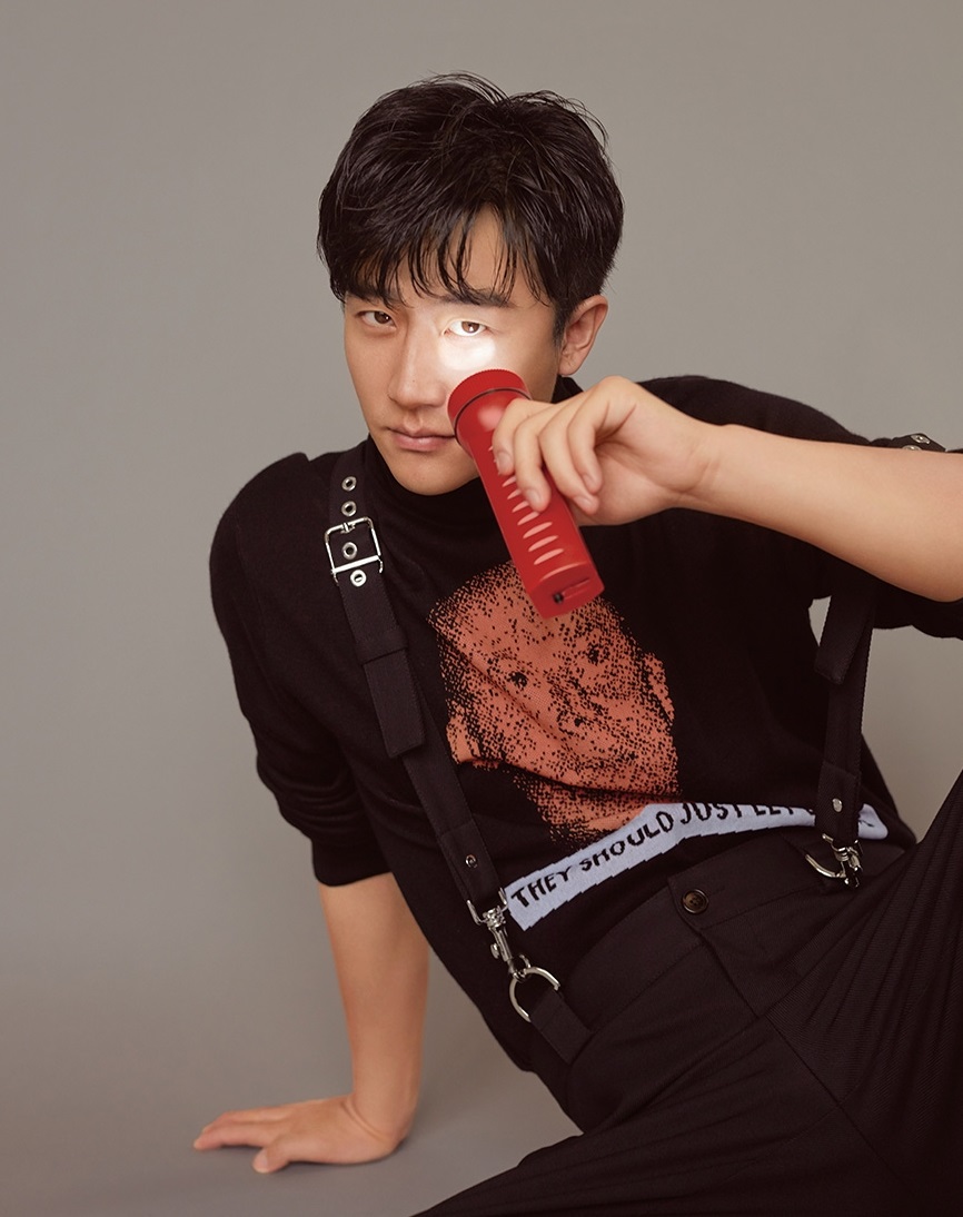 黄轩雅痞范登封面 绅士儒雅内心鬼马