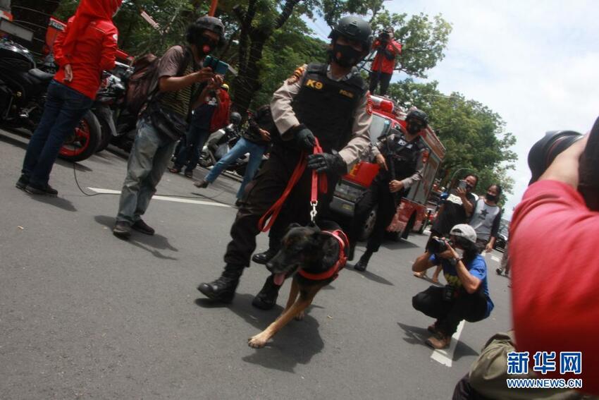 Polisi Indonesia Identifikasi Pelaku Bom Bunuh Diri Sebuah Gereja di Makassar_fororder_yinni