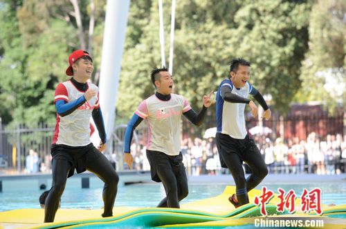 郑恺名牌被撕发飙？ 《奔跑吧兄弟》还原事件始末