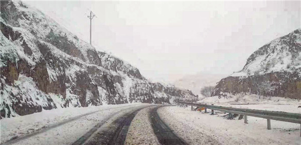 （审核）沙尘暴刚过榆林又迎来降雪 榆林气象发布道路结冰黄色预警_fororder_图片208