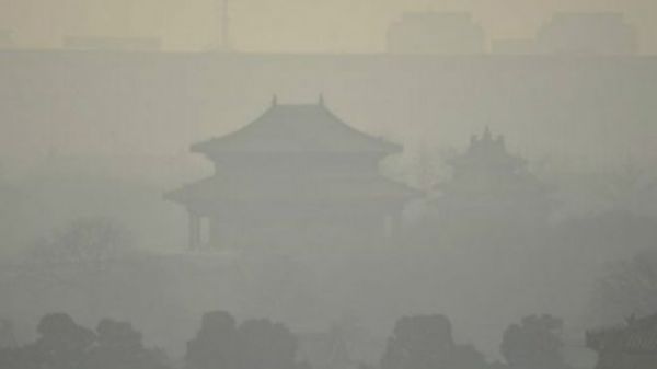 外媒关注北京治污新举措:将关闭2500家污染企业