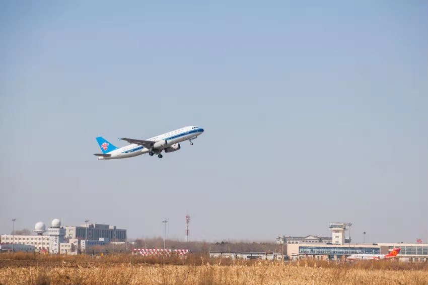 開工動土：臨空經濟區鋪就騰飛之路_fororder_22