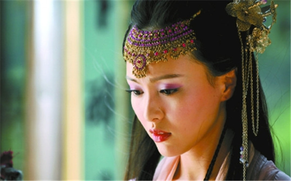 85后小花：集体来到转型的路口