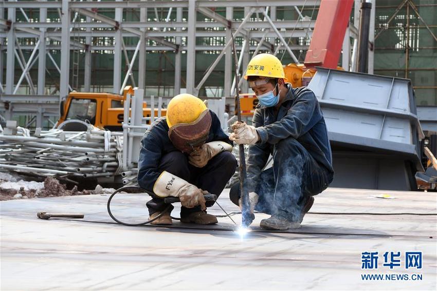 【城市遠洋輪播圖】重慶永川：加快推進企業復工復産