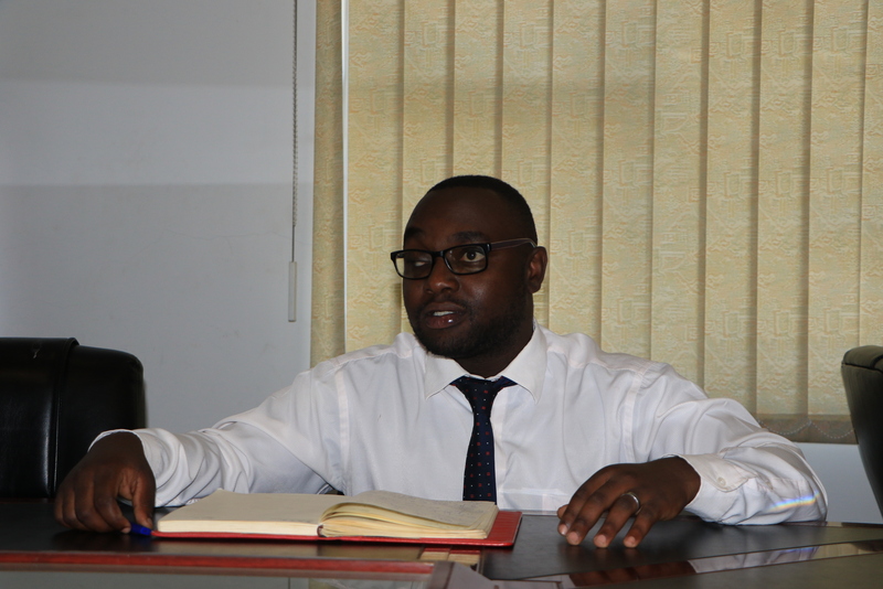 Masanin Zimbabwe: Ya dace kasashen Afirka su koyi fasahohin rage talauci na Sin