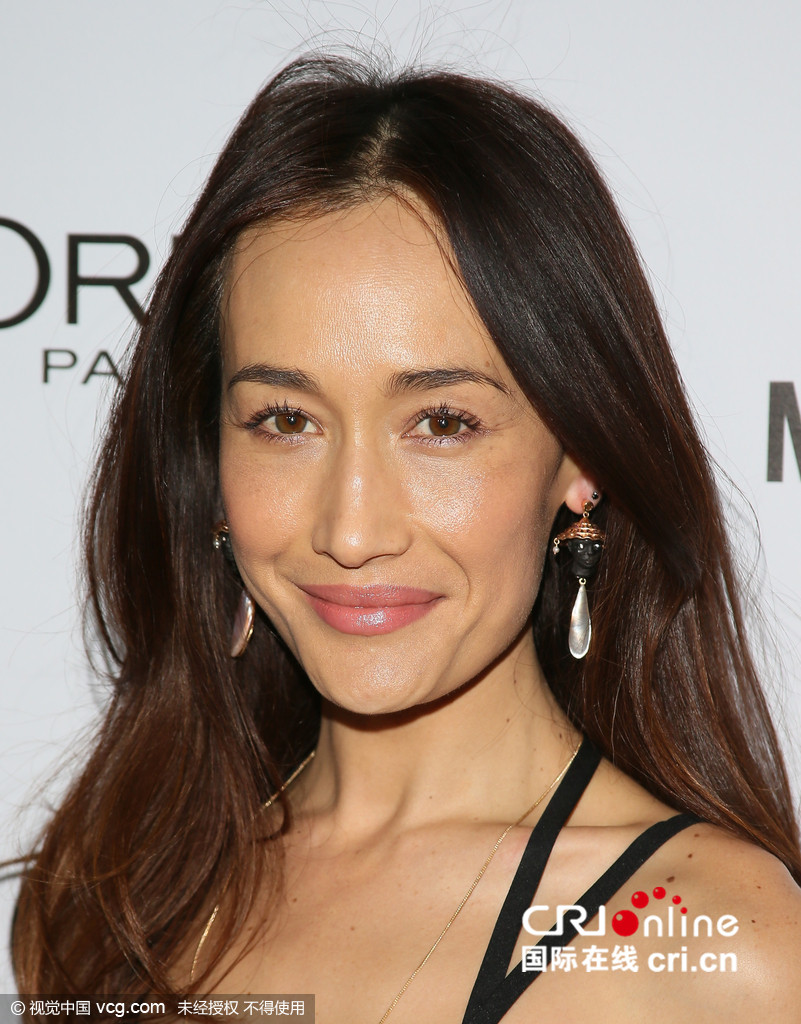 maggie q暴瘦露"排骨胸" 斯图尔特红毯耍酷