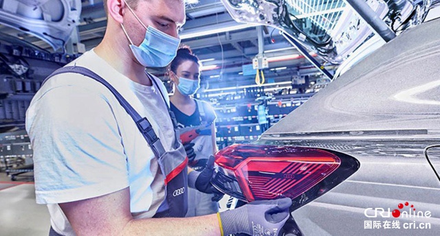 汽车频道【头条新闻红条】奥迪Q4 E-TRON正式投产