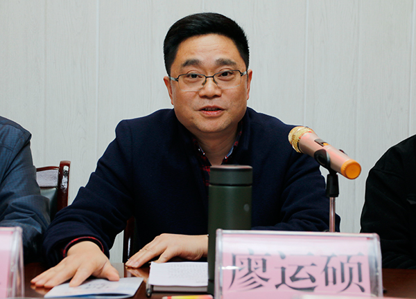 宜宾叙州区：川滇作家横江采风 领略千年古镇魅力_fororder_2、叙州区委常委、区委办公室主任廖运硕致辞-摄影-高学兵