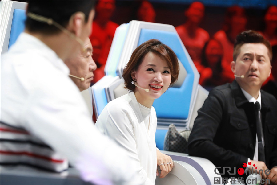 图片默认标题_fororder_董卿三度加盟《挑战不可能》1