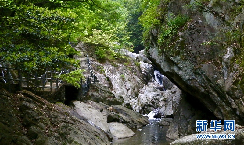 航拍龍潭河谷 幽深險秀 怪石嶙峋