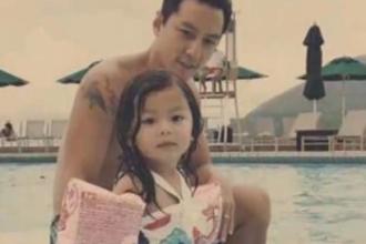 吴彦祖保龄球馆晒女儿背影照 赞其可爱又漂亮