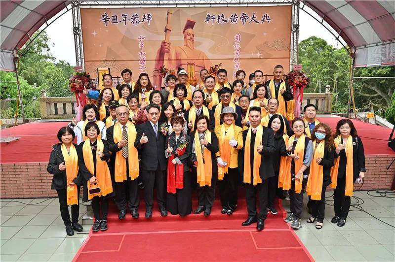 两岸共祭轩辕 洪秀柱：不可断根背祖