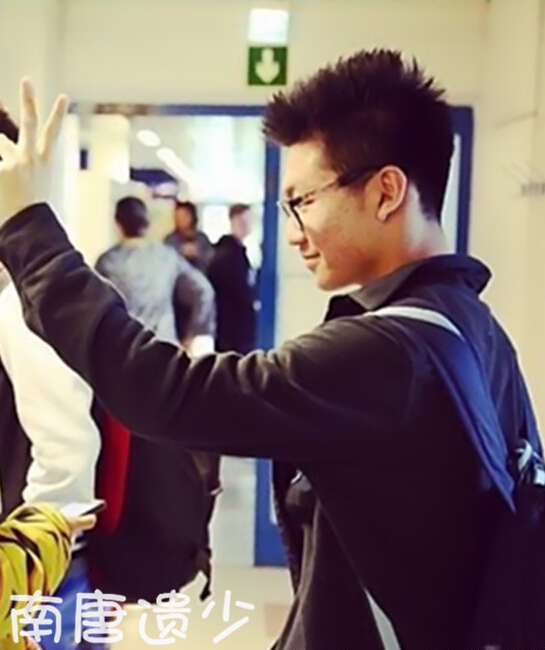 白岩松19岁学霸儿子近照曝光(图)