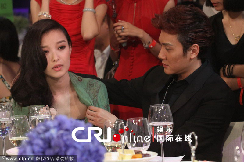 冯绍峰倪妮分手情史回顾 冯绍峰绯闻女友盘点