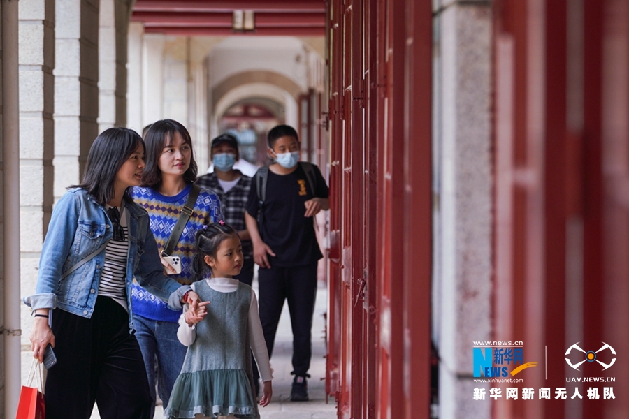 枕海听涛“瞰”厦大