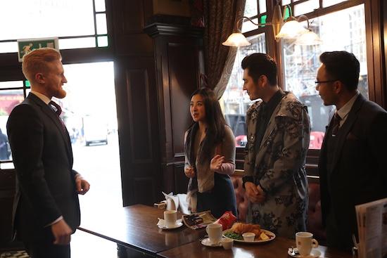 网友调侃张含韵口语开挂 反问是否入错行