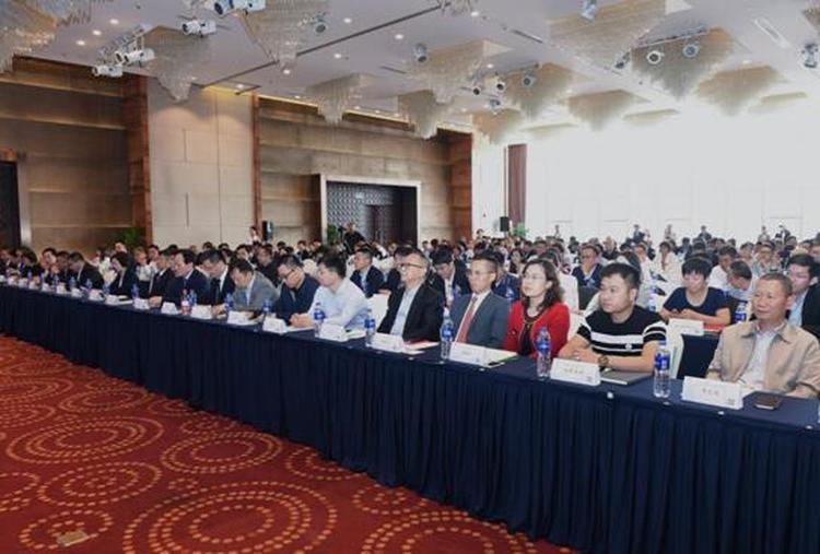 雁塔區舉行投資專場推介會暨重點項目簽約儀式 集中簽約19個項目