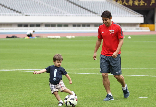图片默认标题 图片默认标题