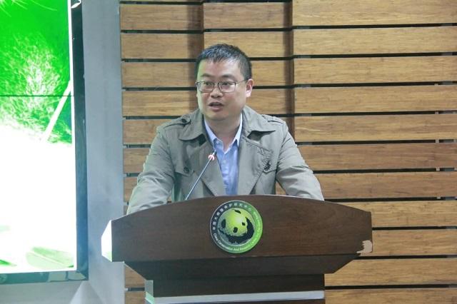 都江堰市灌州小学联合多机构发布《我和大熊猫有个约会》科普读本