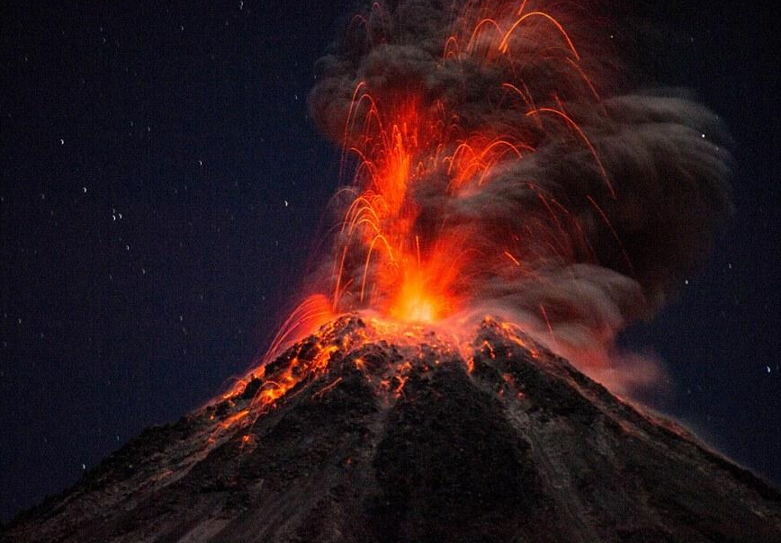 火山噴發是如何形成的？_fororder_1428024998444