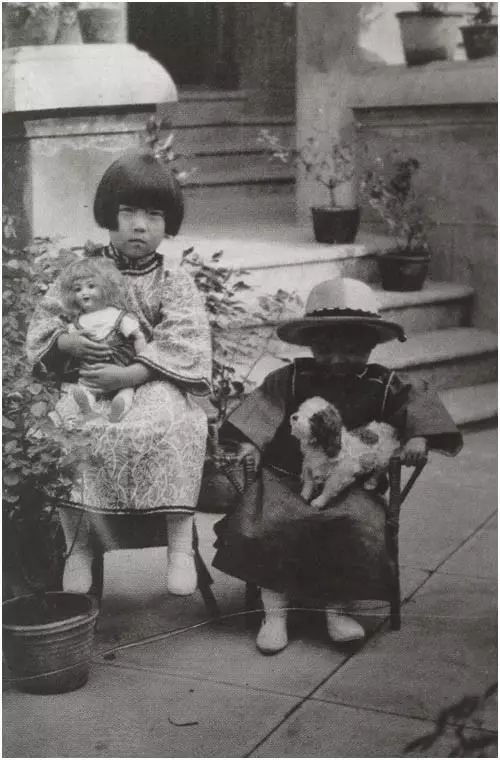 不爱是一生的遗憾，爱是一生的磨难